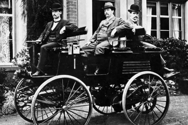 first electric car (1)